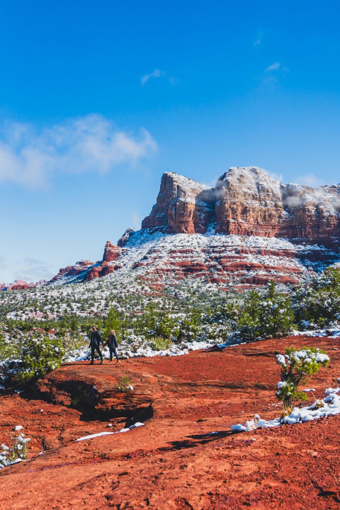 JT and Jordyn hiking in Sedona, Arizona